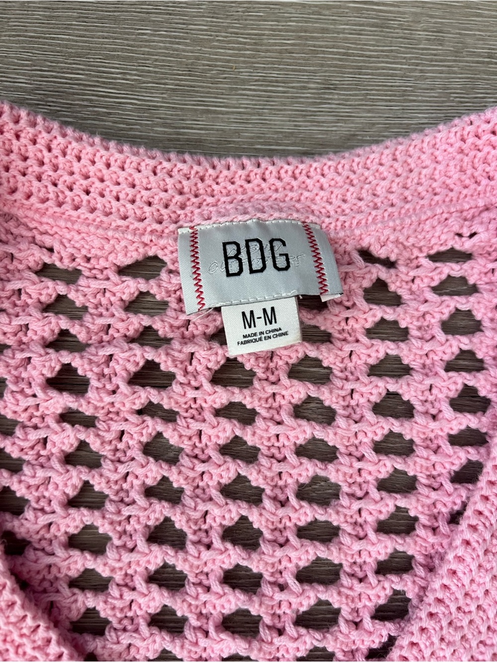 BDG Urban Outfitters Leigh Cropped Crochet Sweater Vest in Pink - Picture 2 of 8